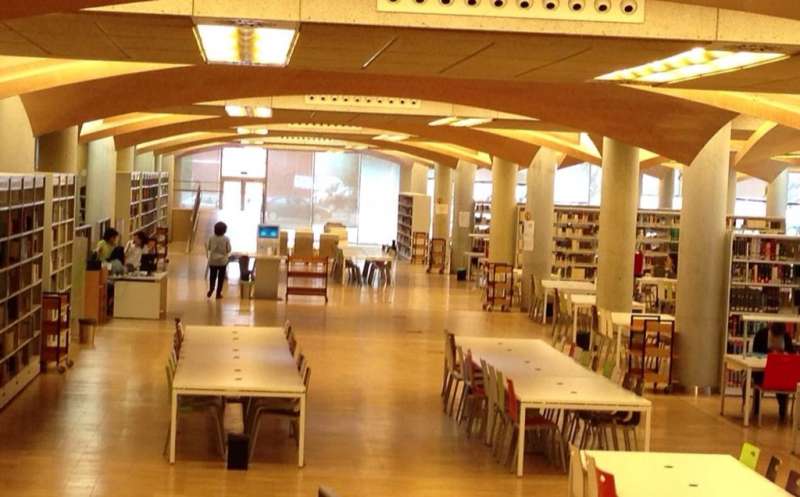 Biblioteca María Zambrano, Facultad de Filología de la UCM
